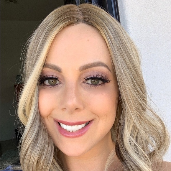 18” Blonde Wig - Silk Top, Brazilian Hair - Picture 1 of 8